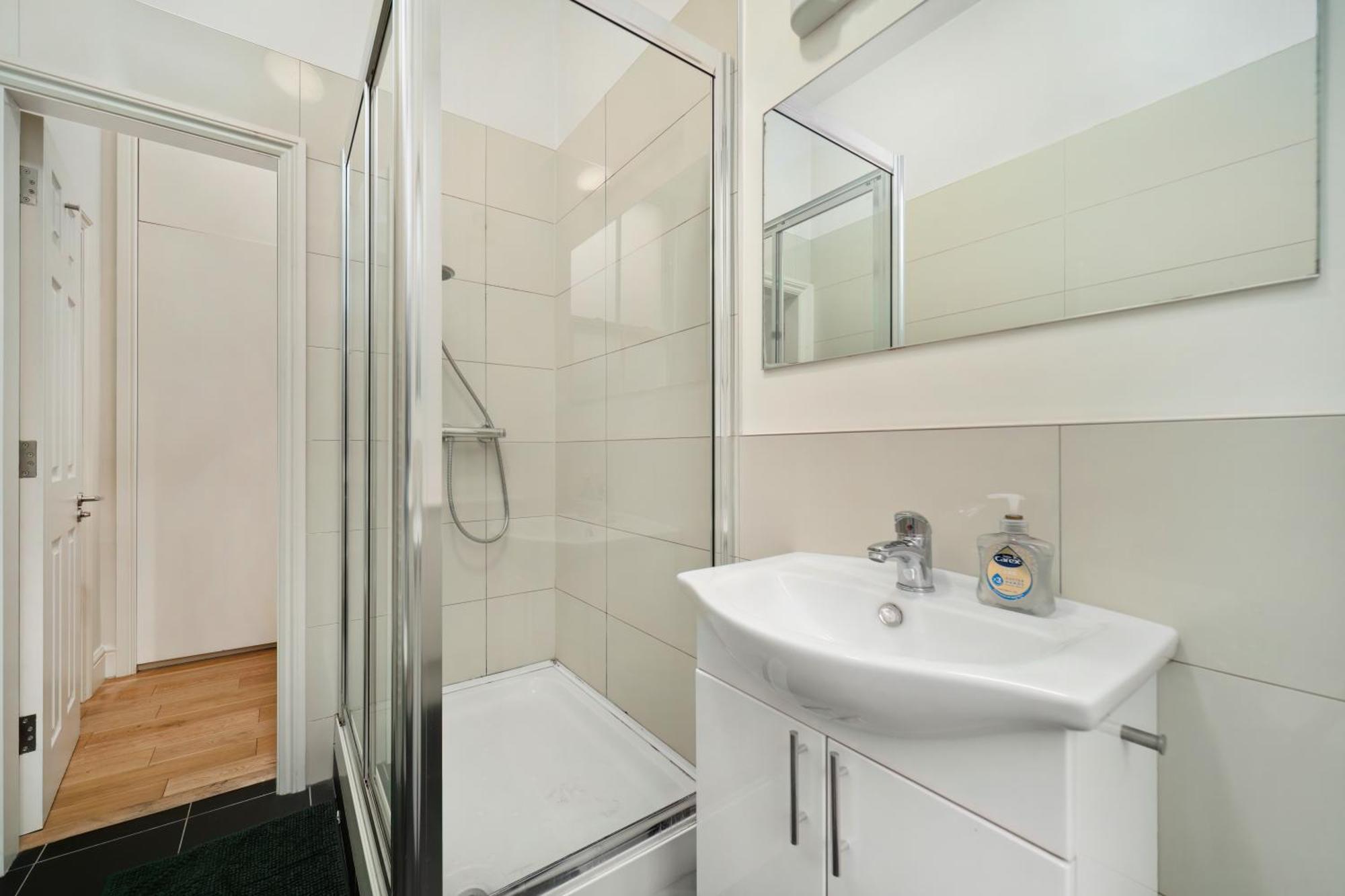 Paddington Modern Apartments Londen Buitenkant foto